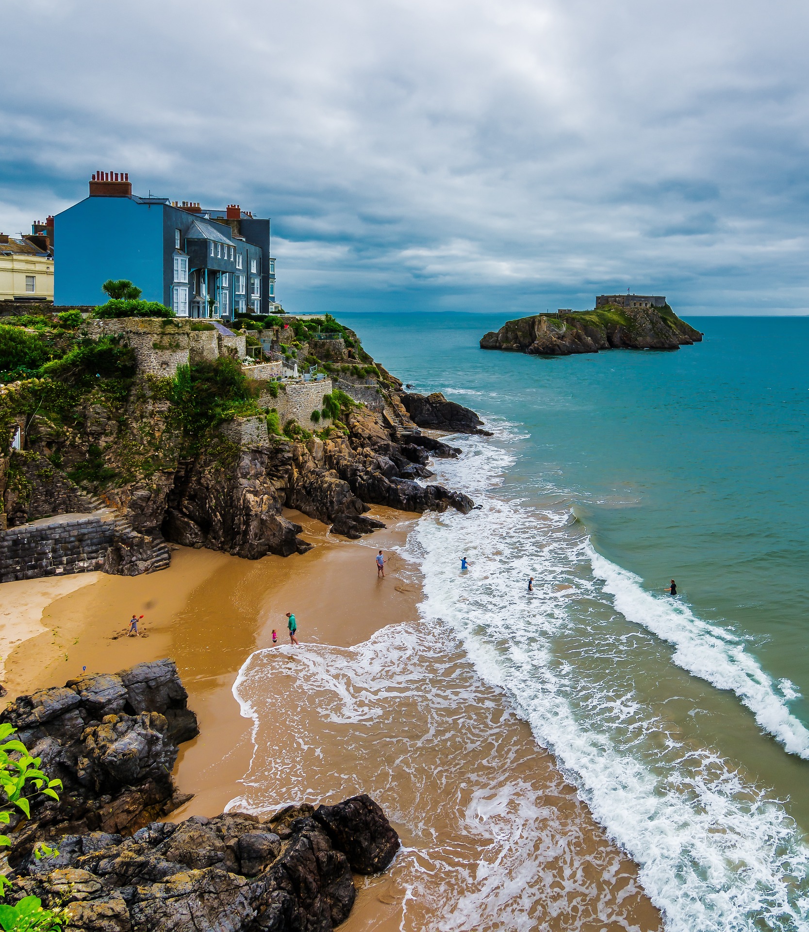 tenby-