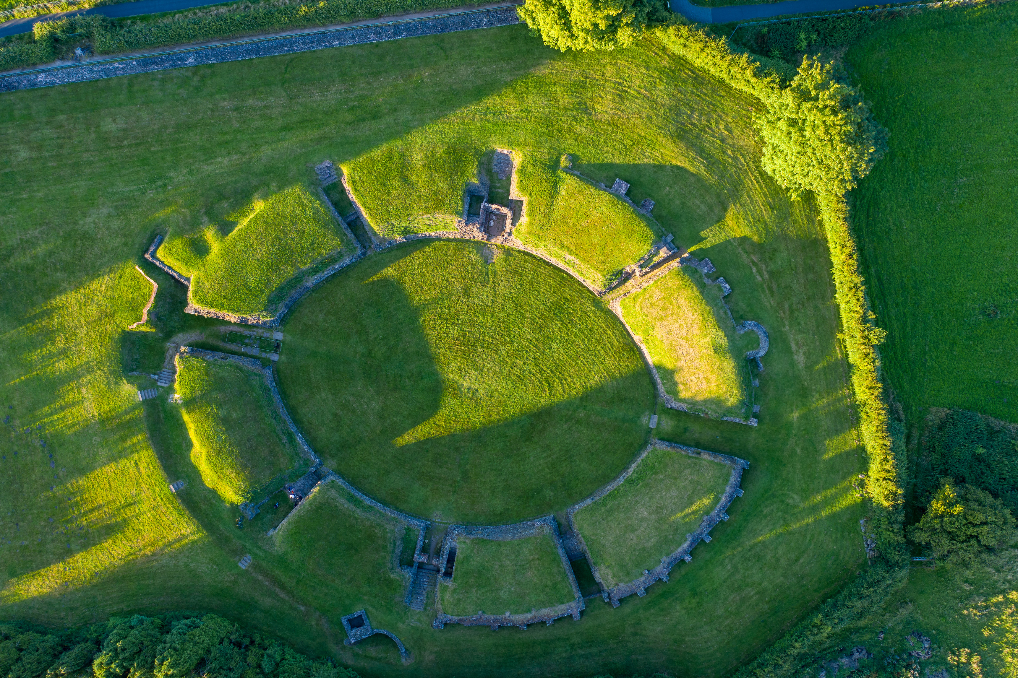 Roman Wales: Discover the Remnants of the Roman Empire in 7 Must-Visit Sites